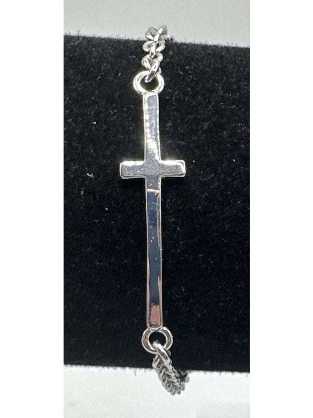 rustic cuff silver tone side ways cross chain link 7”